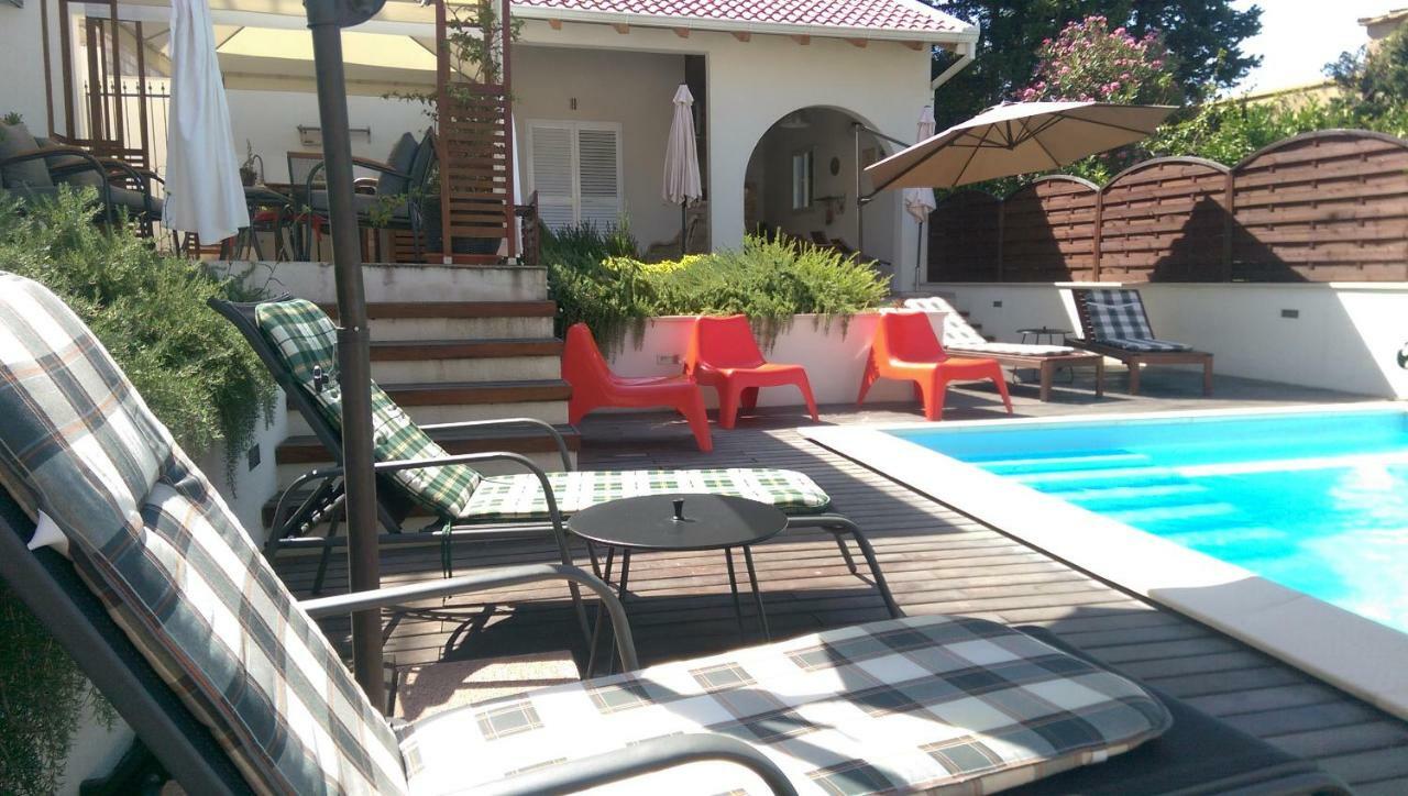 Holiday Home Olive Gradac  Luaran gambar