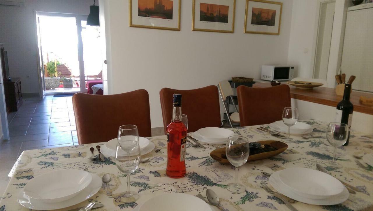 Holiday Home Olive Gradac  Luaran gambar
